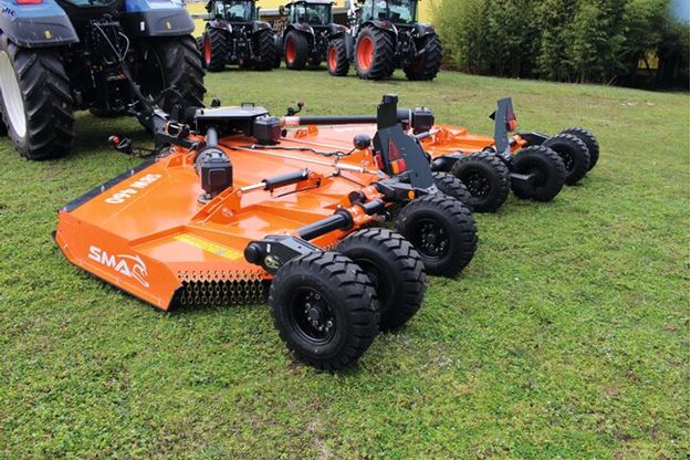 Image sur GYROBROYEUR GRANDE LARGEUR 4.60m
